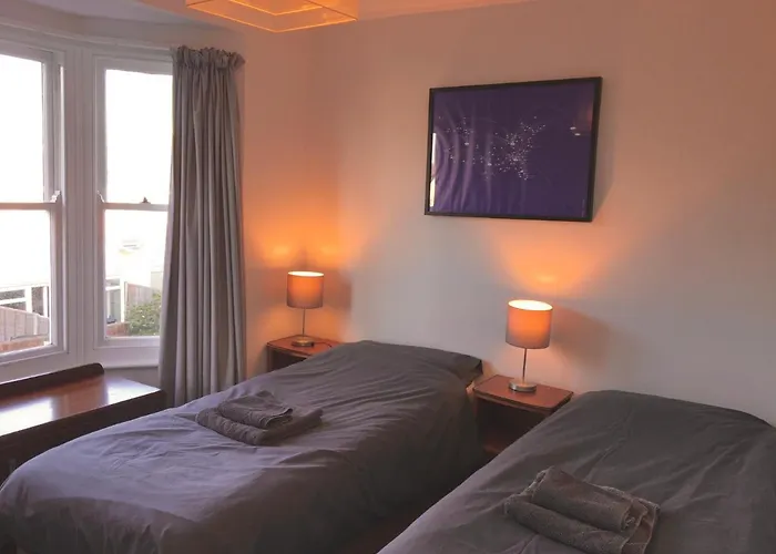 Park View - Two Bedroom Apartment